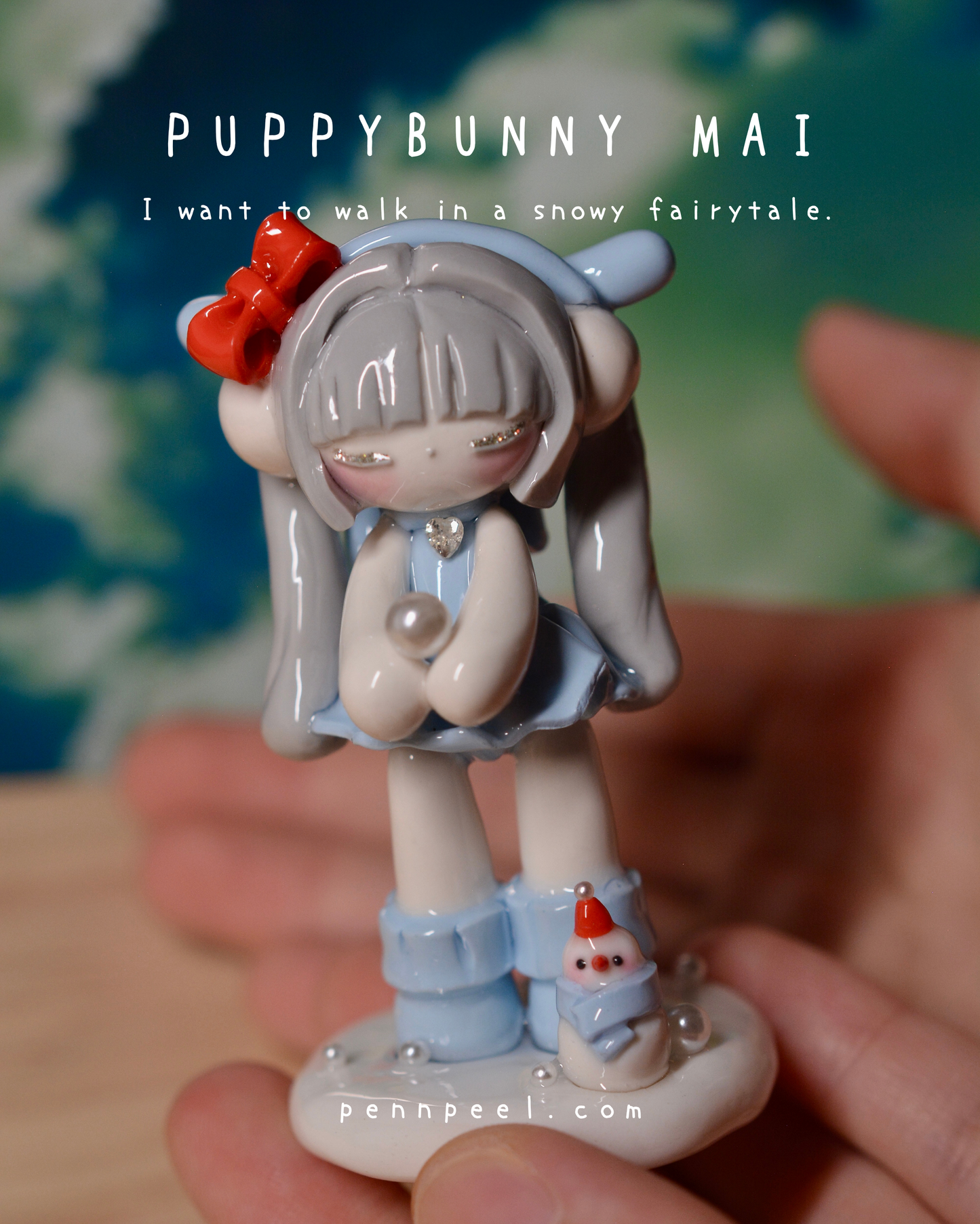 Mai Desk Buddy (Snow) | Last piece