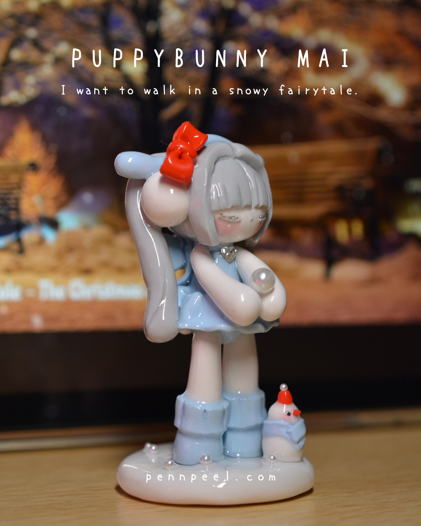 Mai Desk Buddy (Snow) | Last piece