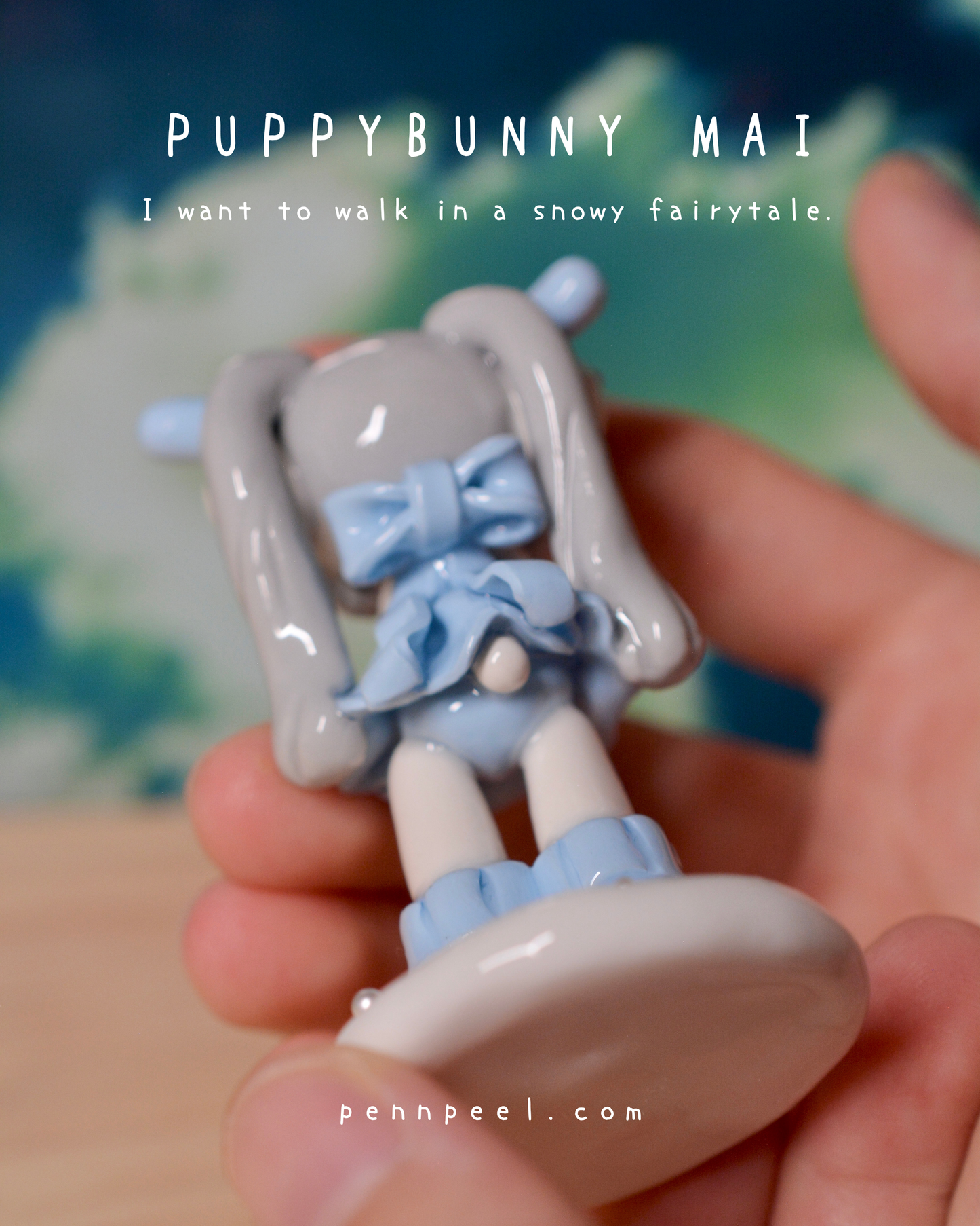 Mai Desk Buddy (Snow) | Last piece