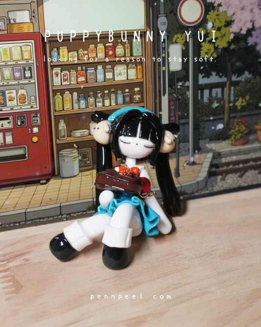 Yui: The Puppy Yawn (Turquoise)